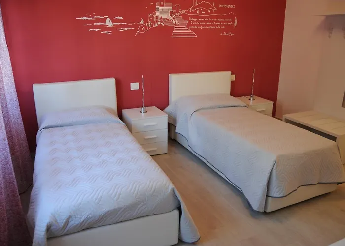 La Perla Guest house